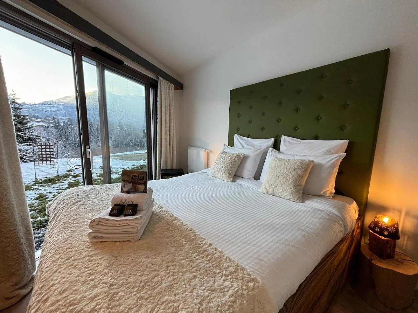 Les Trois Chaufatons - Chalets Boutiques, Propriétés Mont Amour Montriond 0*,  France